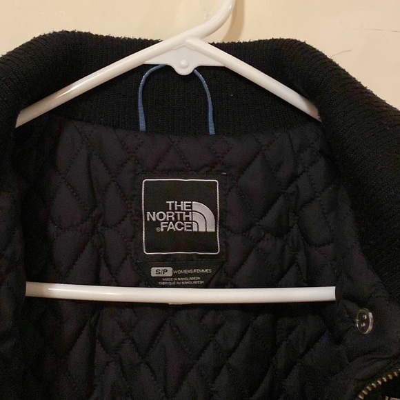 ♣️EUC Like New The North Face Jacket - Picture 14 of 17